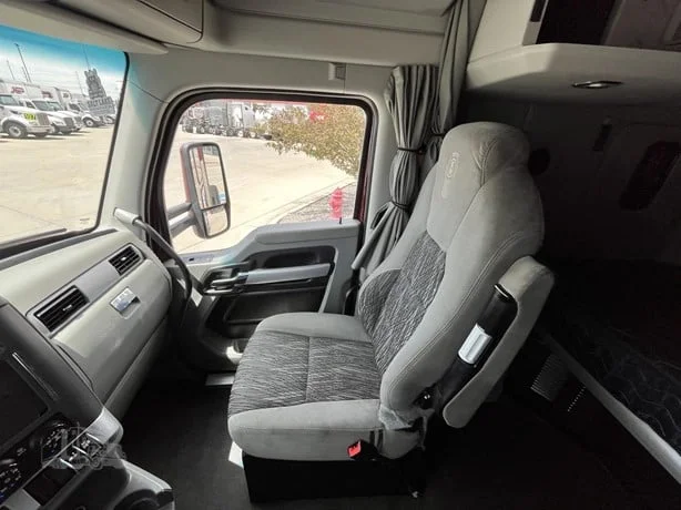 2022 Kenworth T680 in Salt Lake City, UT — photo 22
