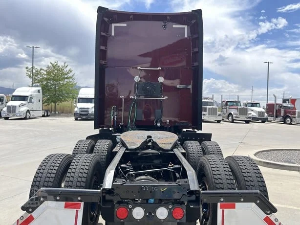 2022 Kenworth T680 in Salt Lake City, UT — photo 5
