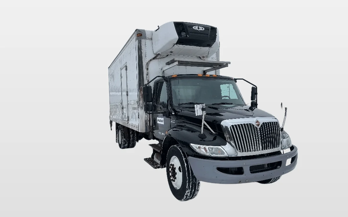 2020 International MV - image 1