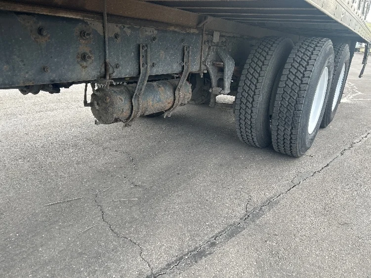 2018 Freightliner M2 106 - image 5