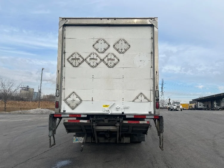 2018 Freightliner M2 106 - image 7