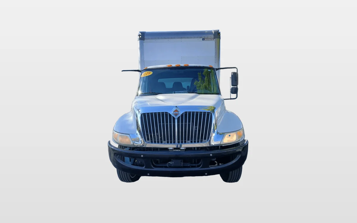 2019 International 4300 - image 1