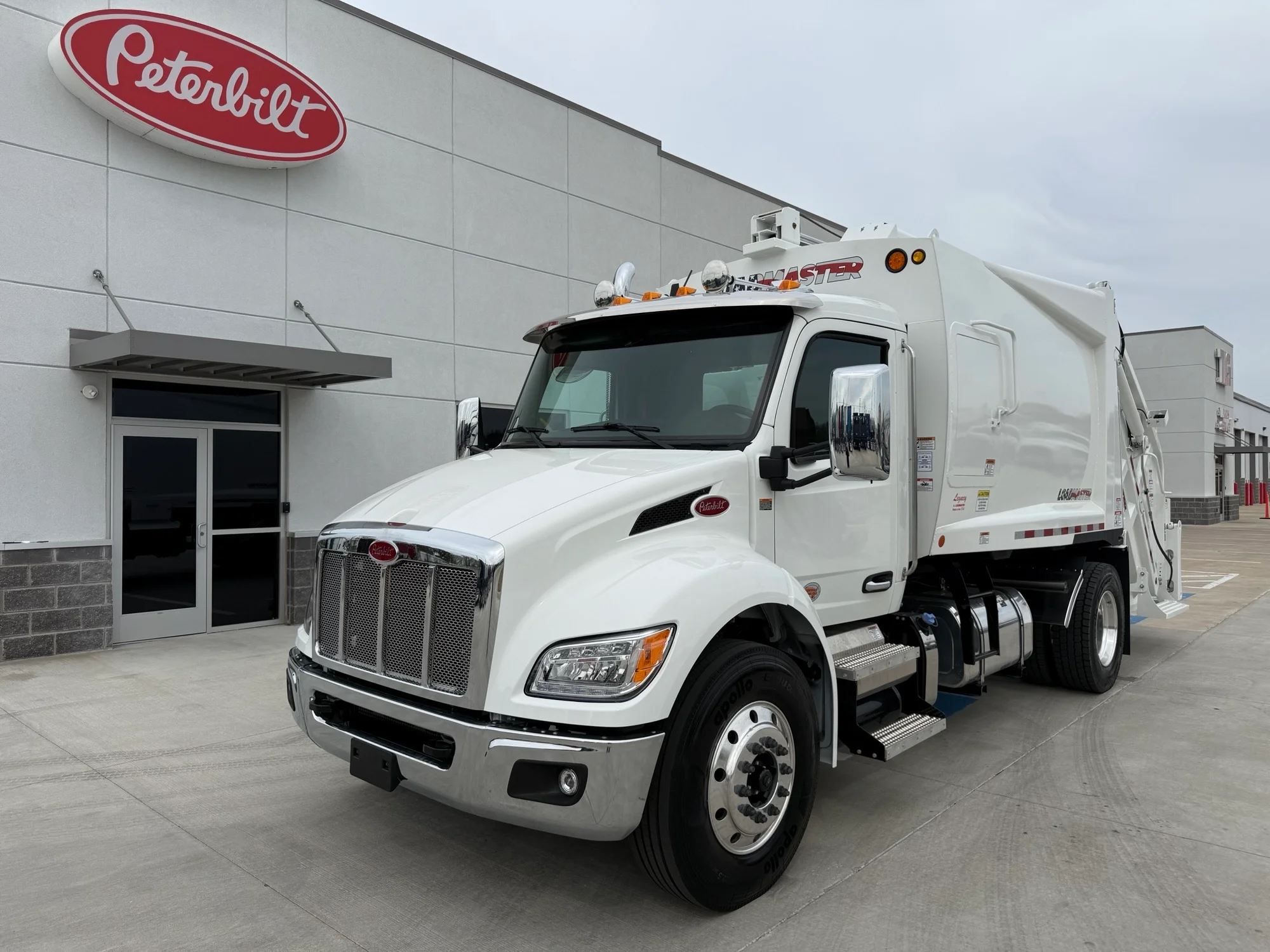 2026 Peterbilt 536 in Lowell, AR