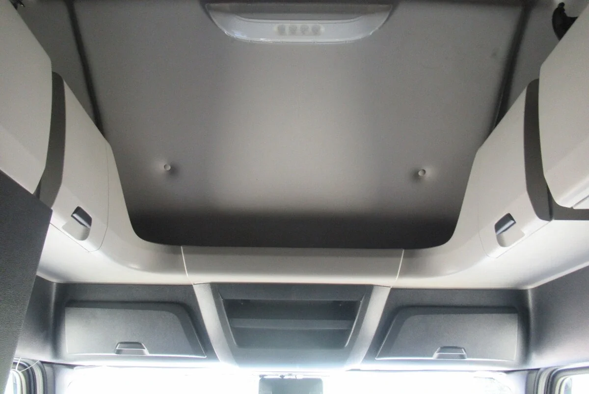 2021 Freightliner Cascadia — photo 24