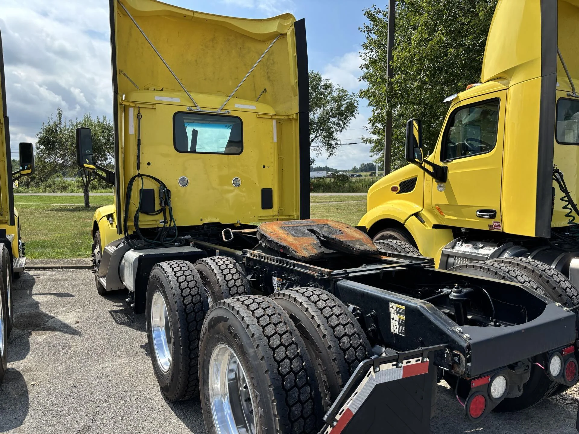 2021 Peterbilt 579 in Zanesville, OH — photo 6