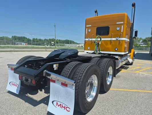 2027 Kenworth W900 in Rock Island, IL — photo 16