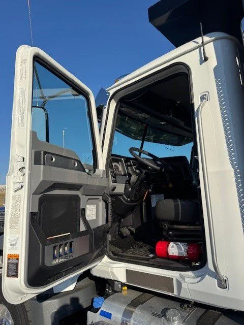 2026 Mack Granite - image 8