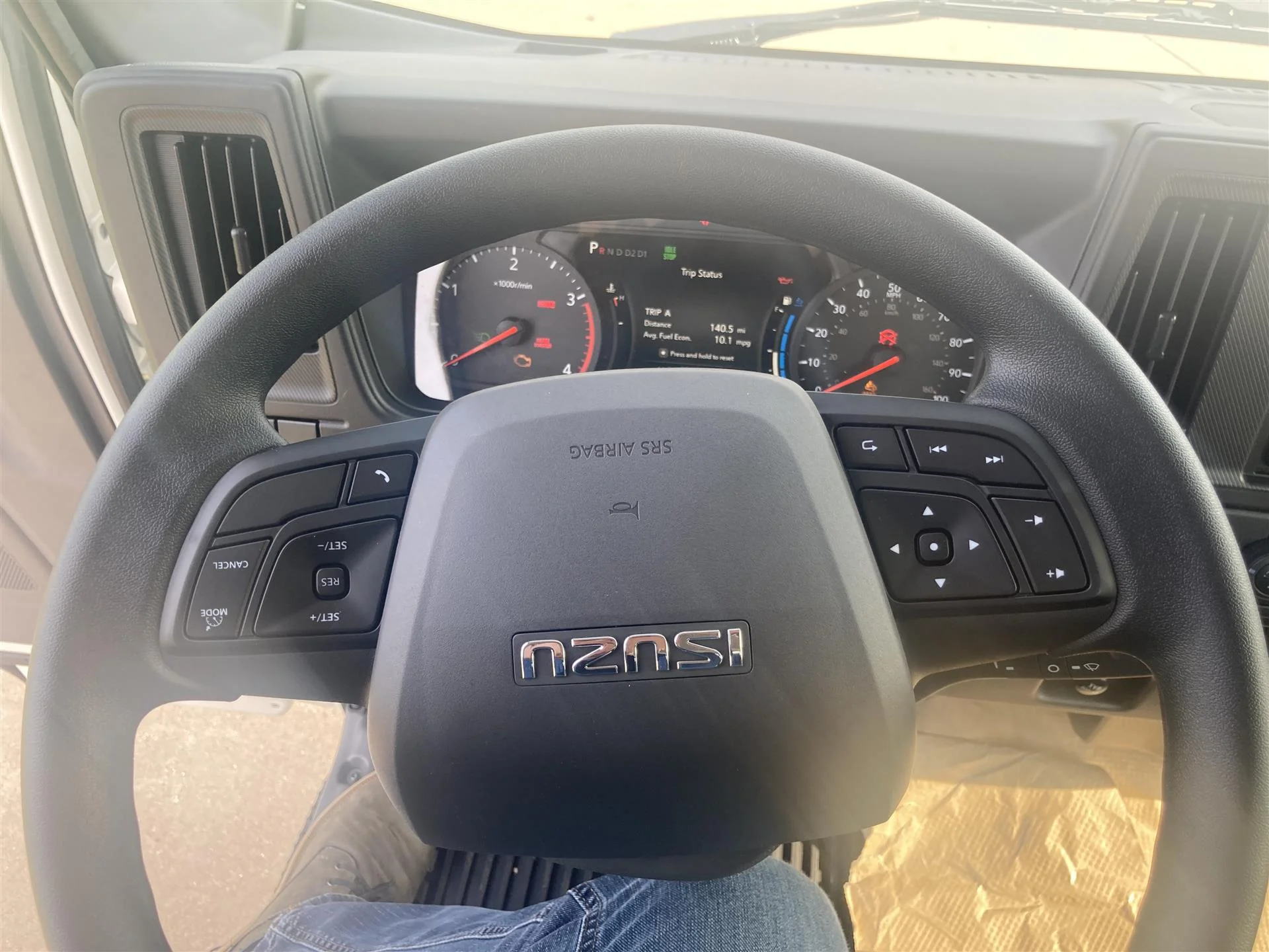 2026 Isuzu NRR in Sioux Falls, SD — photo 9