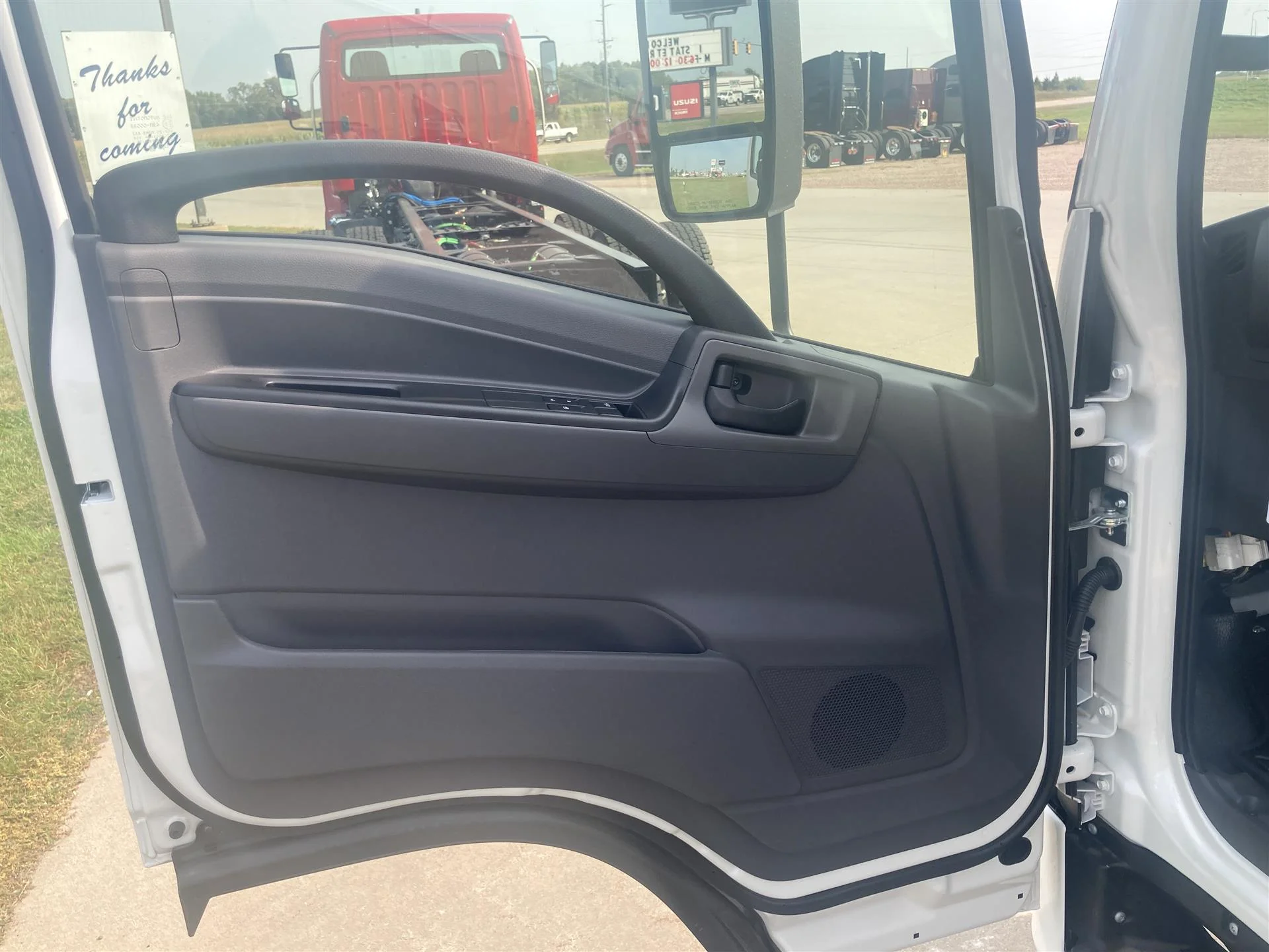 2026 Isuzu NRR in Sioux Falls, SD — photo 7