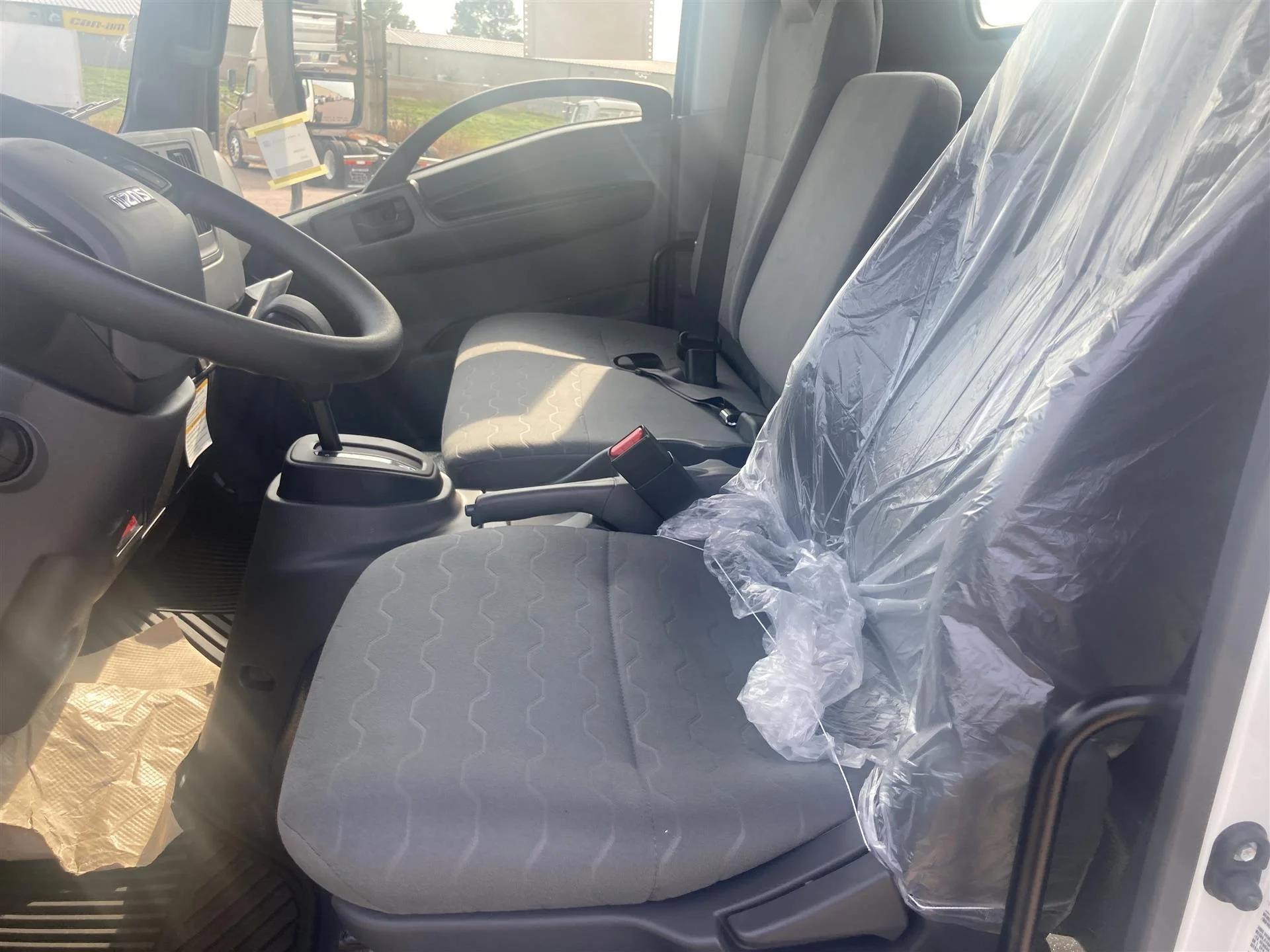 2026 Isuzu NRR in Sioux Falls, SD — photo 11