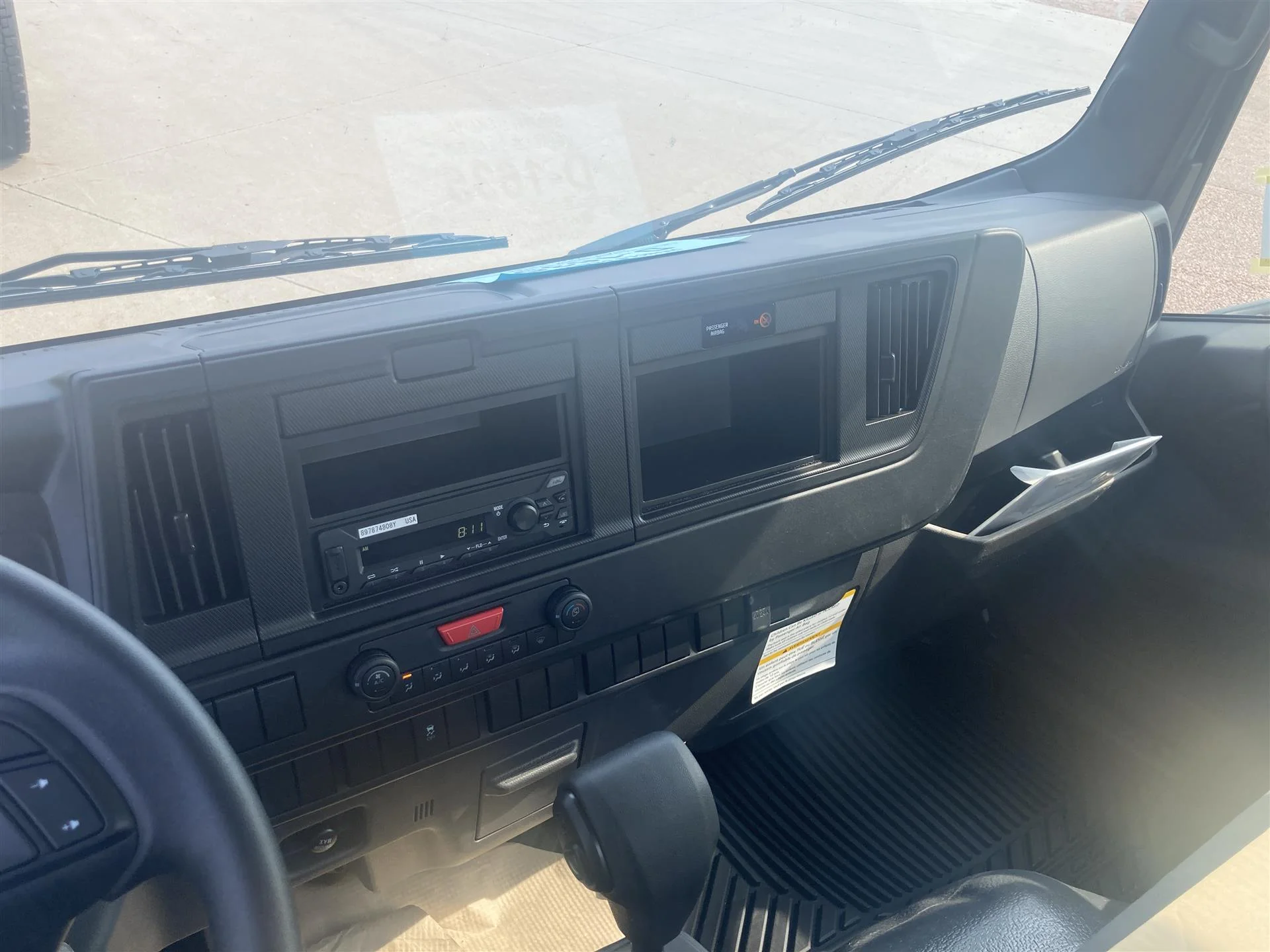 2026 Isuzu NRR in Sioux Falls, SD — photo 10
