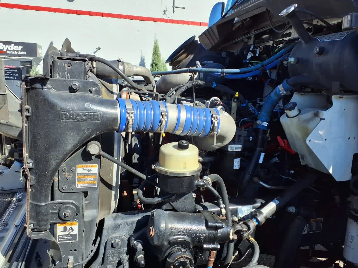 2020 Kenworth T370 - image 8