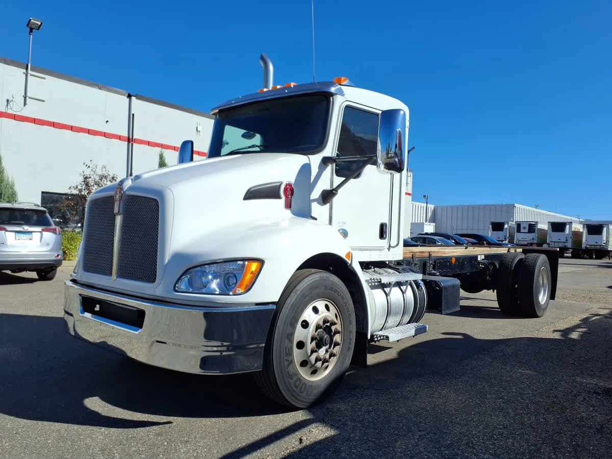 2020 Kenworth T370 in Minneapolis, MN