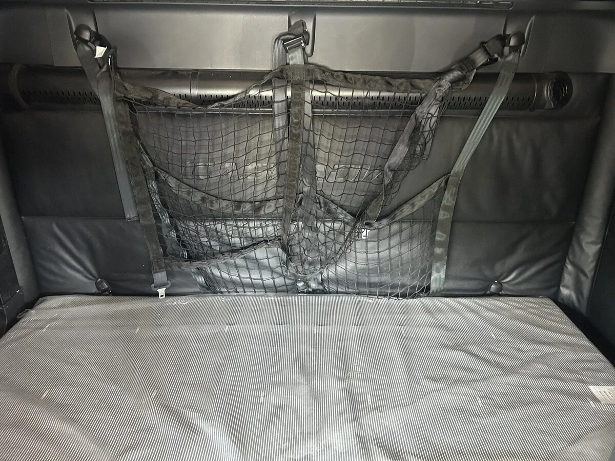 2025 Freightliner Cascadia - image 18