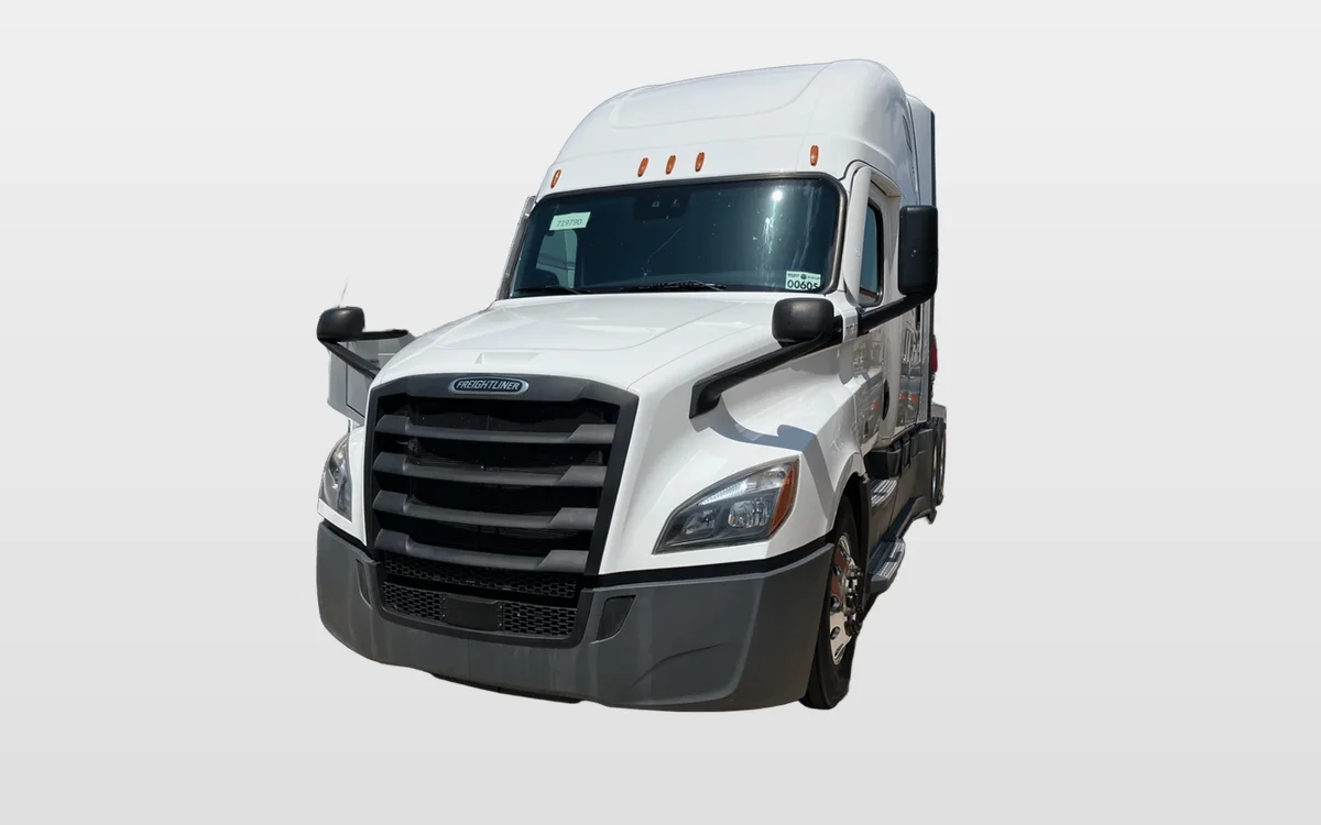 2022 Freightliner - image 1