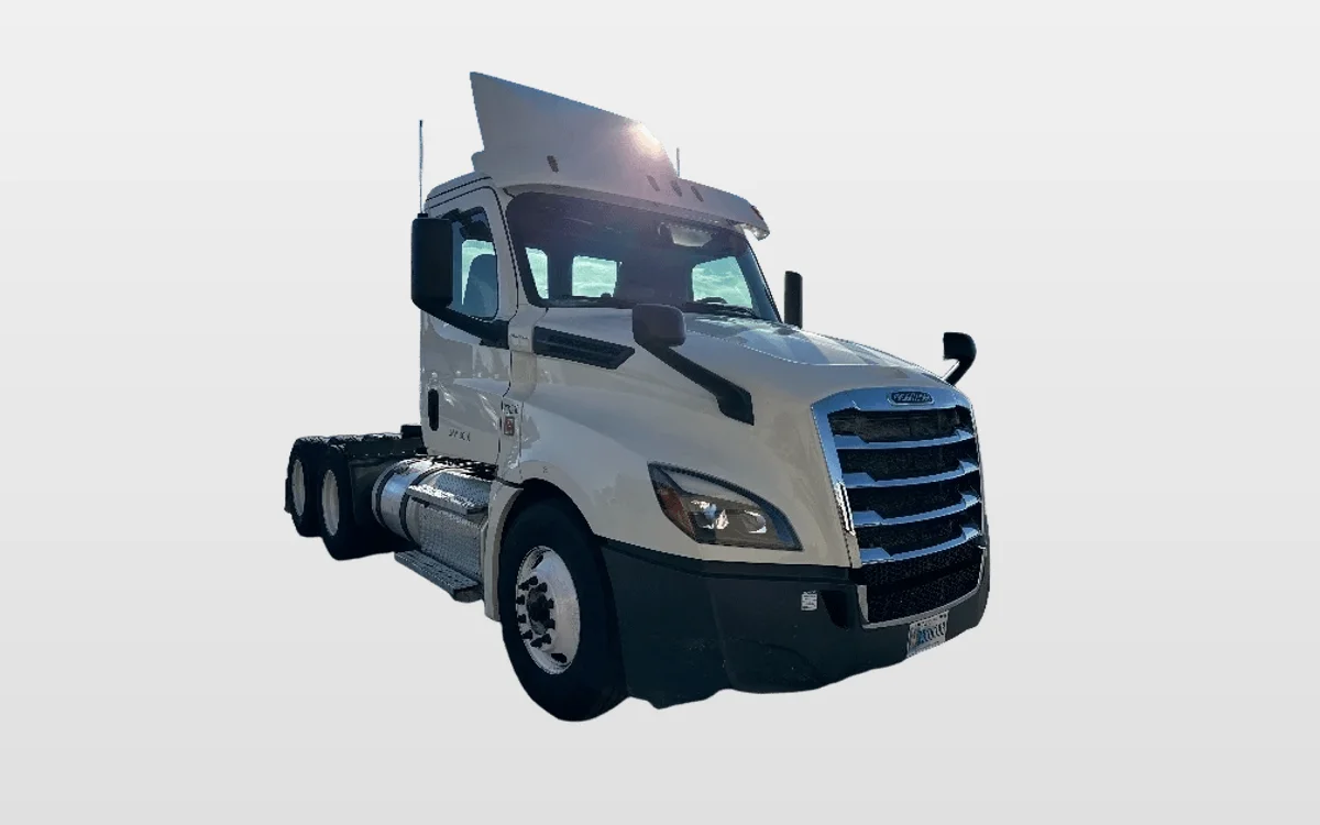 2018 Freightliner - image 1