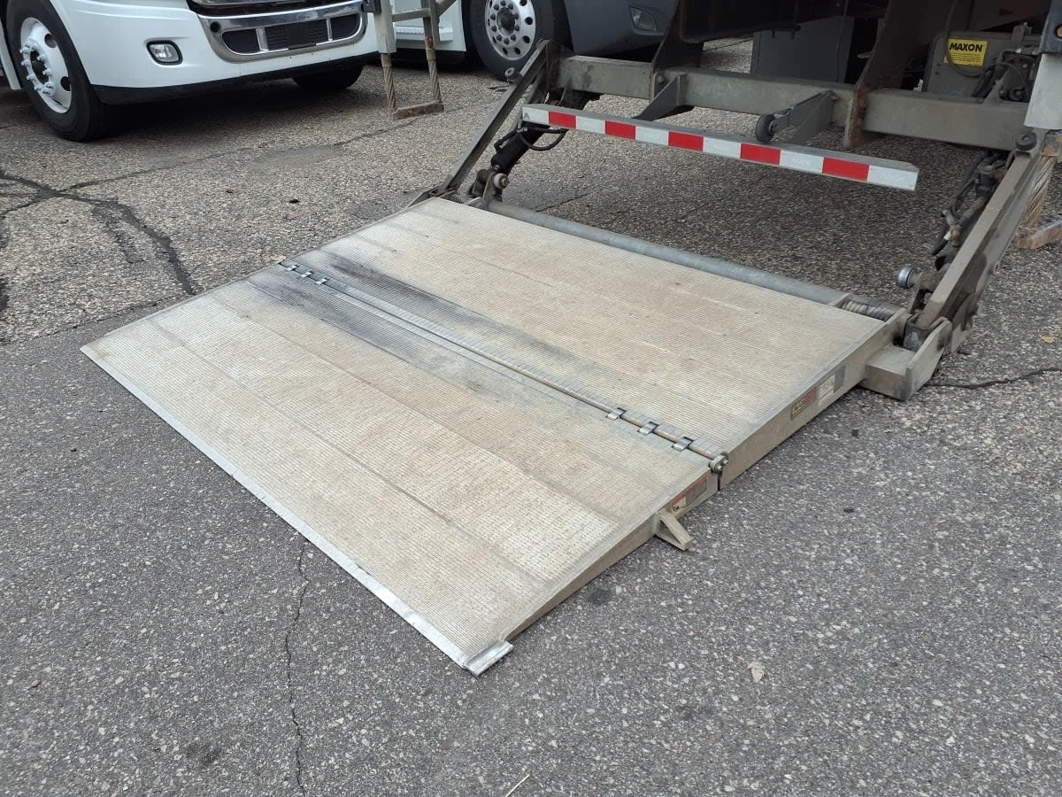 2020 International MV - image 10