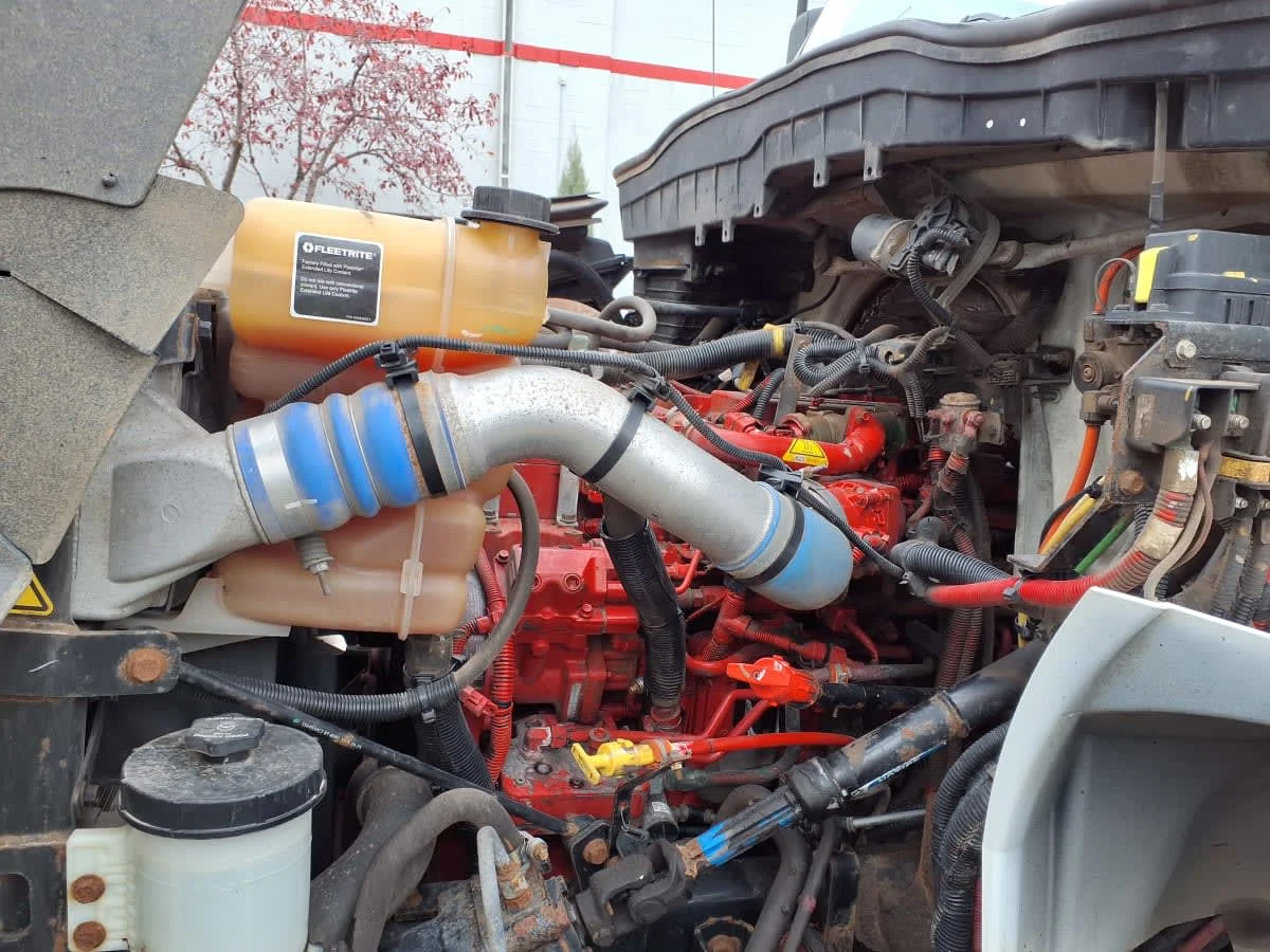 2020 International MV - image 9