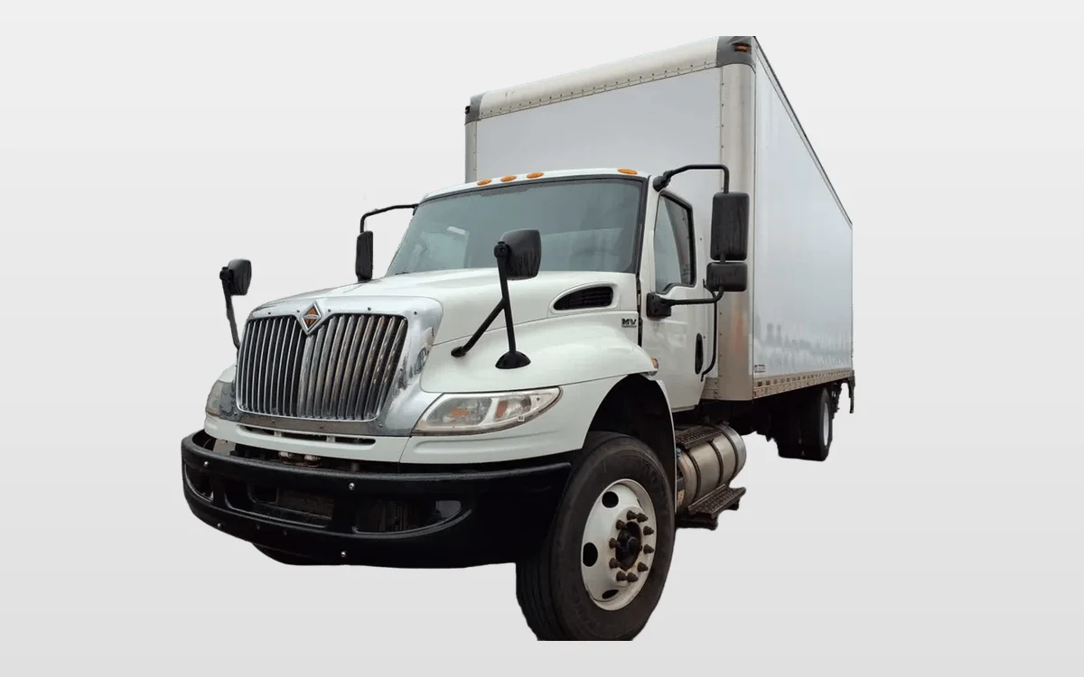 2020 International MV - image 1