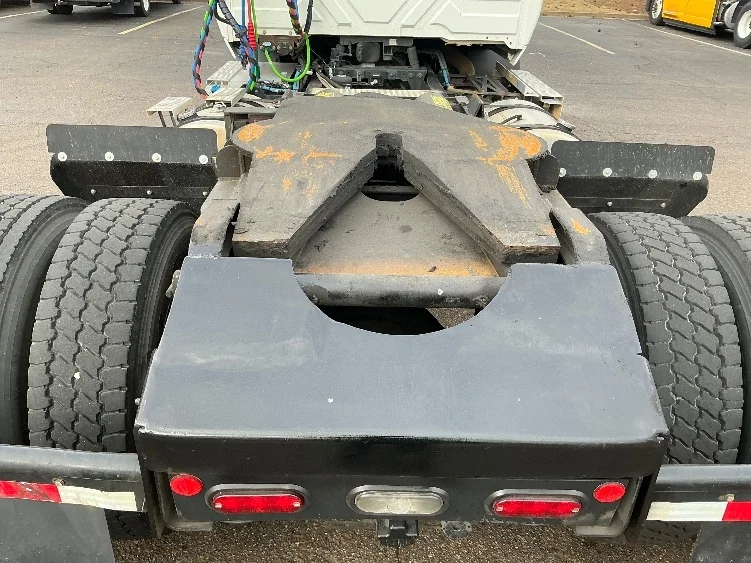 2020 International RH - image 6