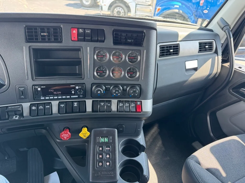 2027 Kenworth in Birmingham, AL — photo 8