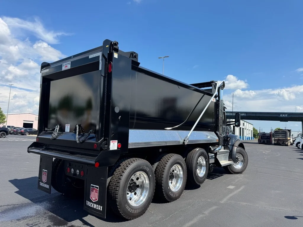 2027 Kenworth in Birmingham, AL — photo 2