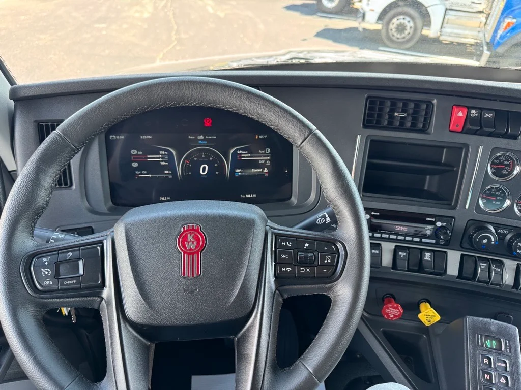 2027 Kenworth in Birmingham, AL — photo 9