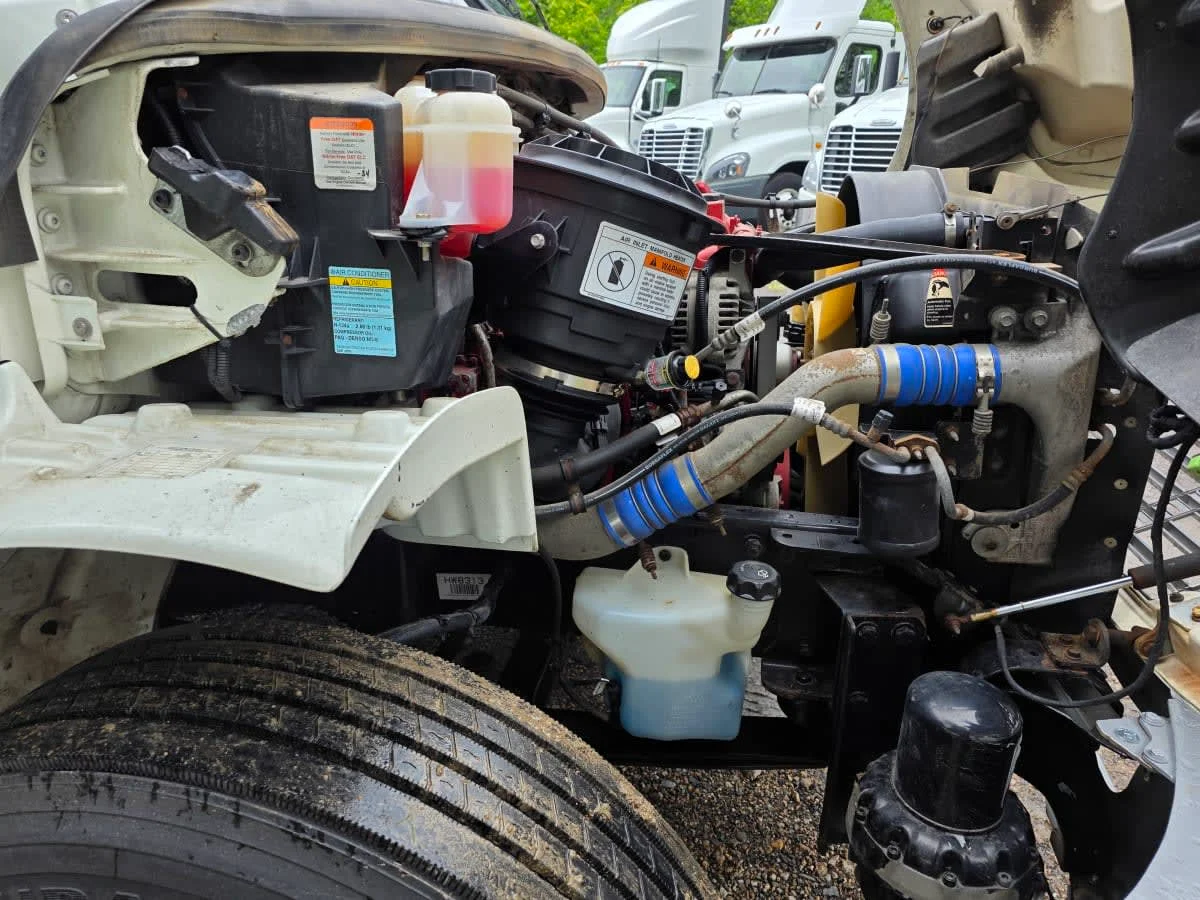 2017 Freightliner M2 106 - image 12