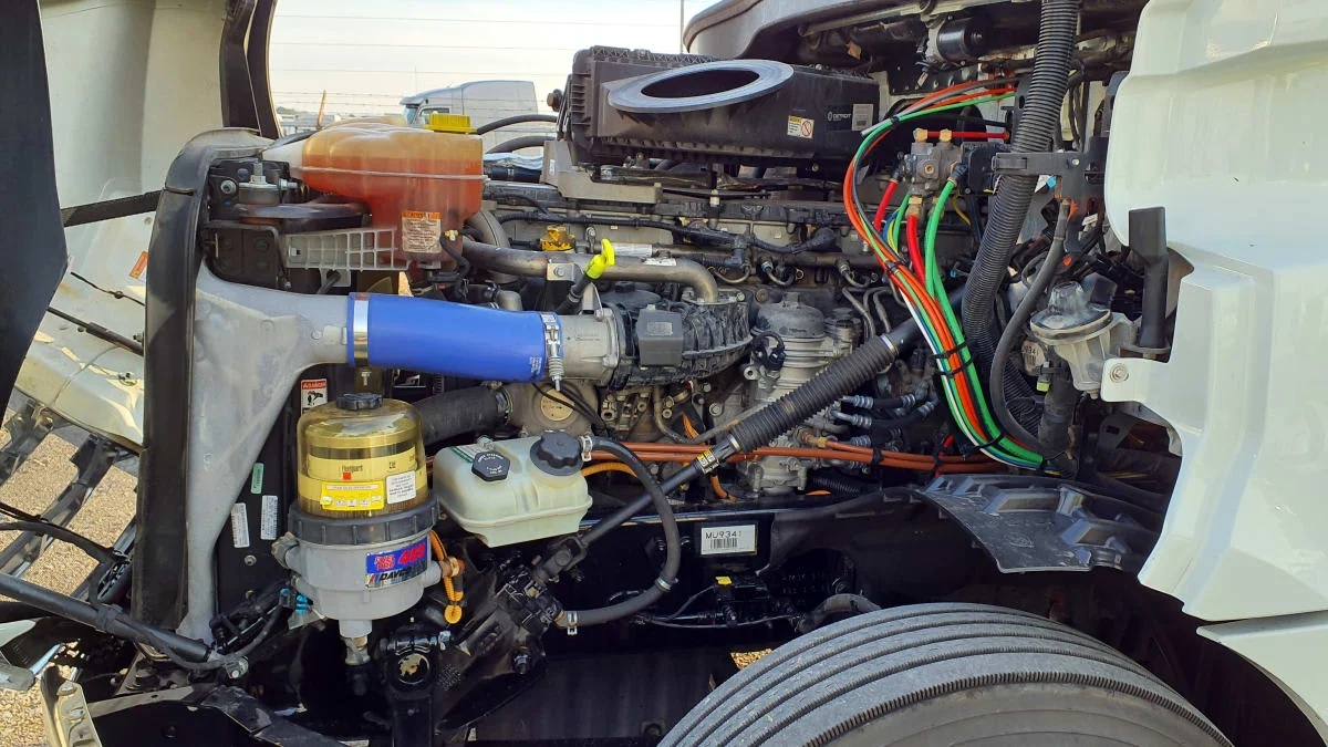 2021 Freightliner Cascadia - image 8