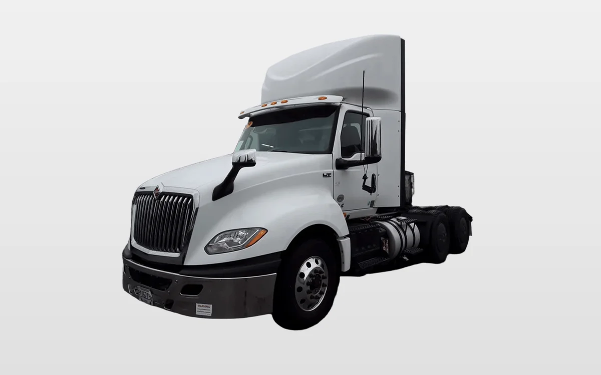 2020 International - image 1