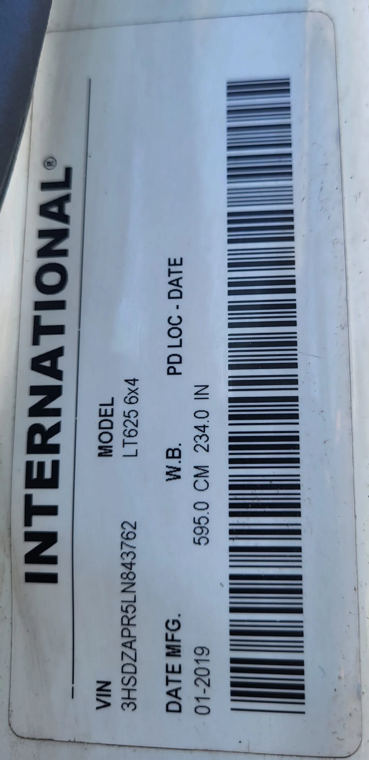 2020 International LT in Jacksonville, FL — photo 8