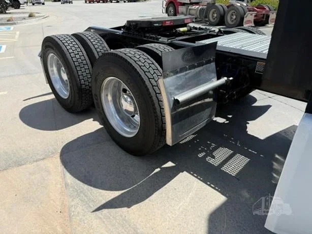 2024 Peterbilt 579 in Salt Lake City, UT — photo 4