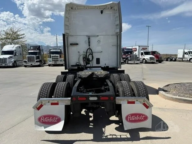 2024 Peterbilt 579 in Salt Lake City, UT — photo 6
