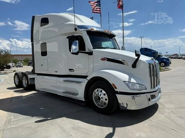 2024 Peterbilt 579 in Salt Lake City, UT — photo 3