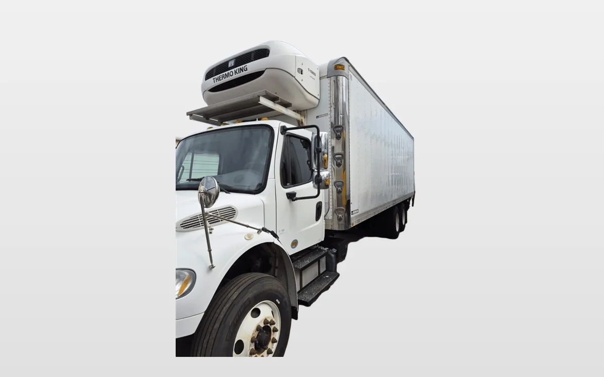 2016 Freightliner M2 106 - image 1