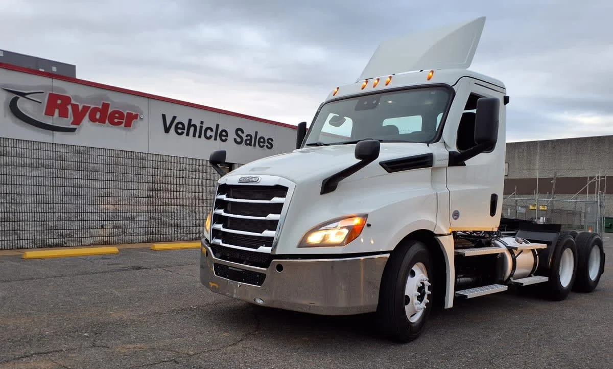 2020 Freightliner Cascadia in Memphis, TN