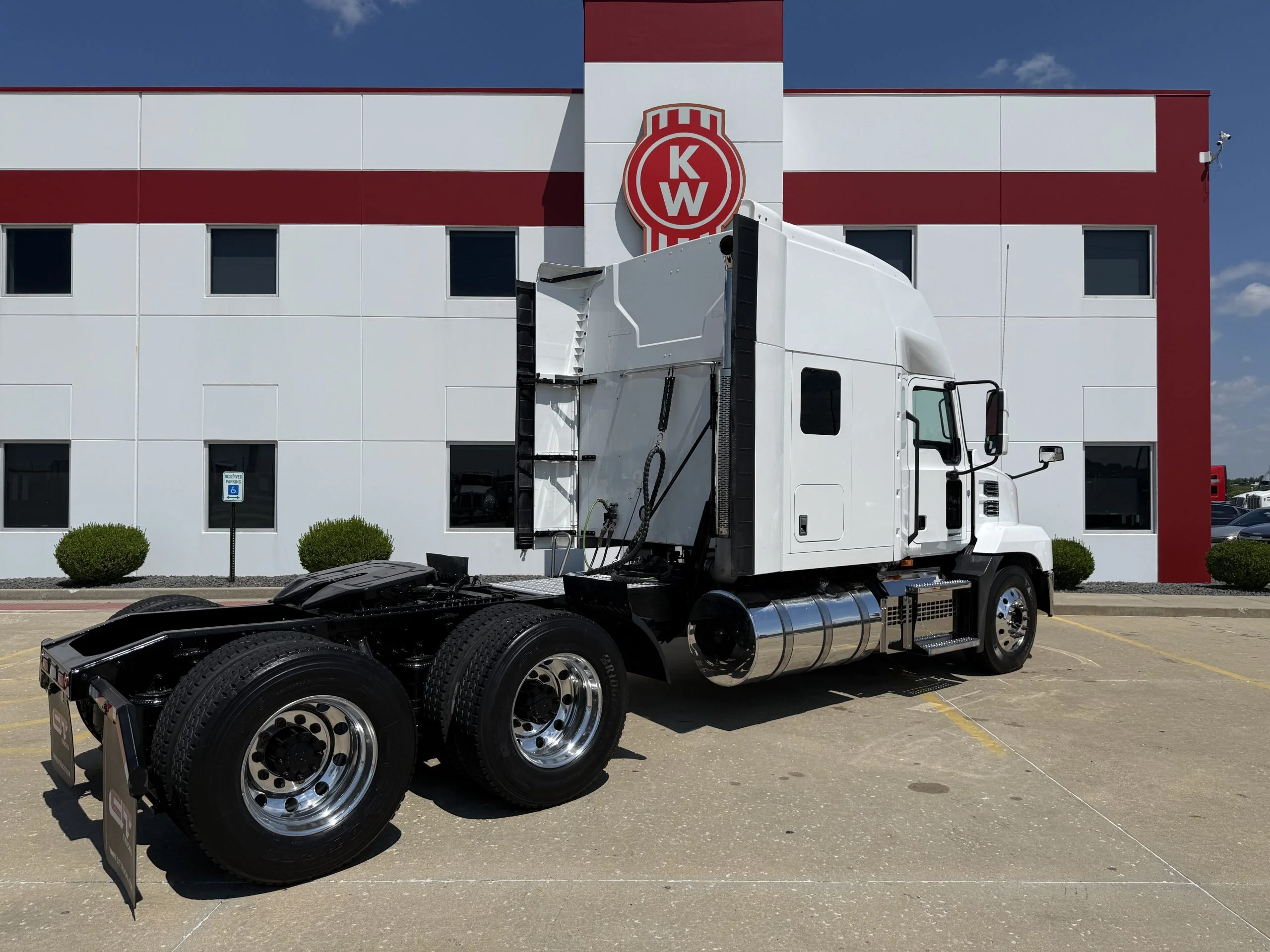 2023 Mack Anthem in Troy, IL — photo 5