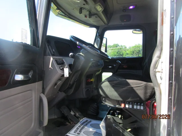 2022 Peterbilt in Butler, PA — photo 10