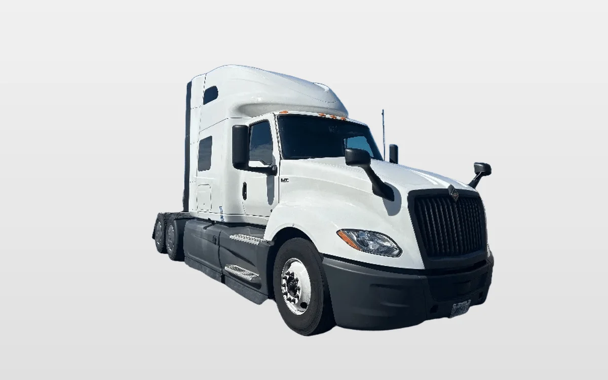 2023 International LT - image 1