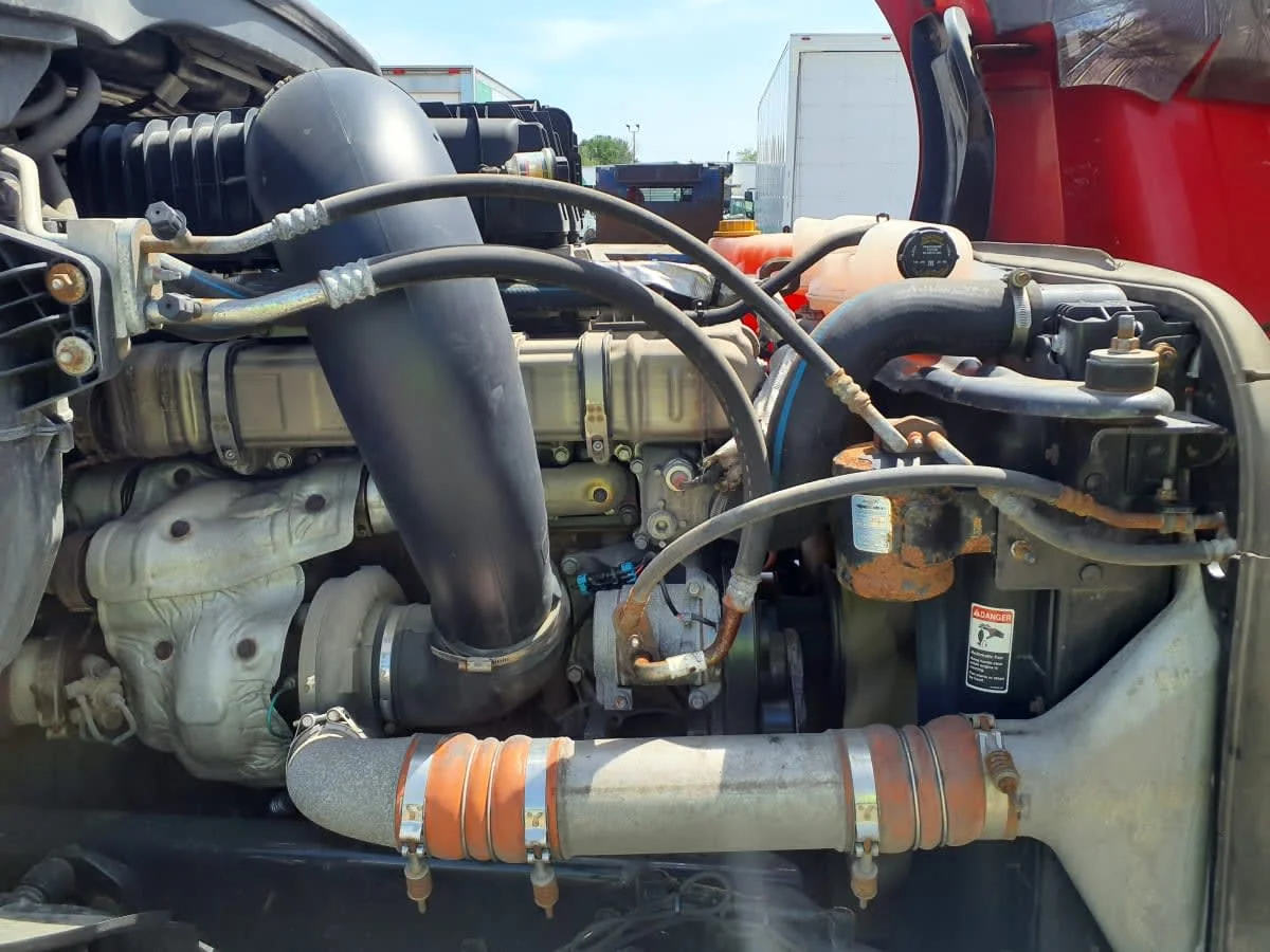 2019 Freightliner Cascadia in Wayland, MI — photo 13