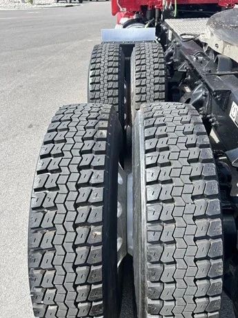 2024 Kenworth T880 - image 23