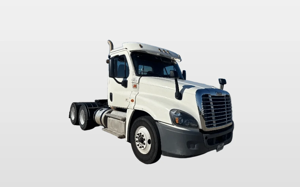 2018 Freightliner - image 1