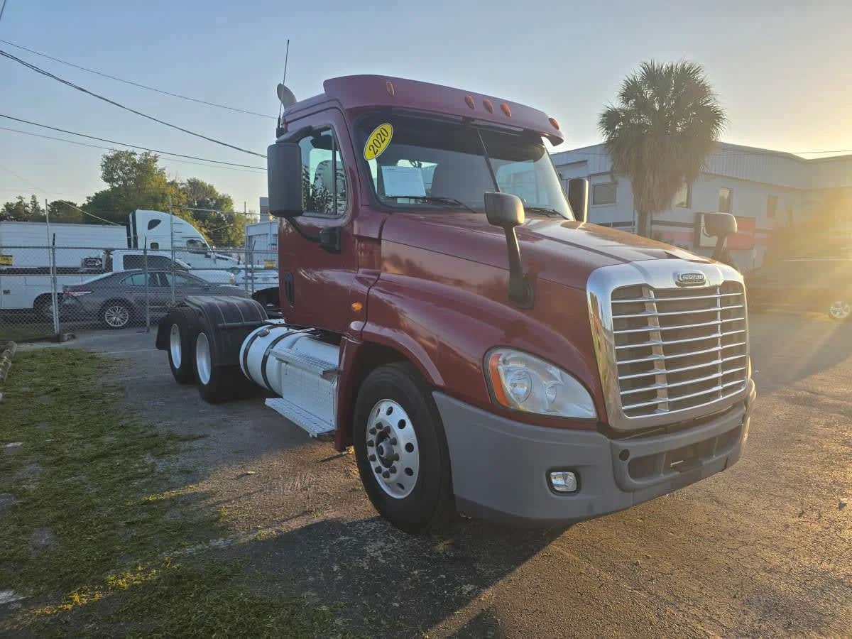 2020 Freightliner Cascadia