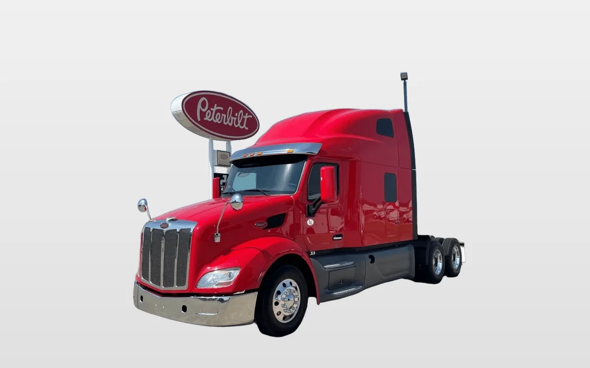 2022 PETERBILT 579 - image 1