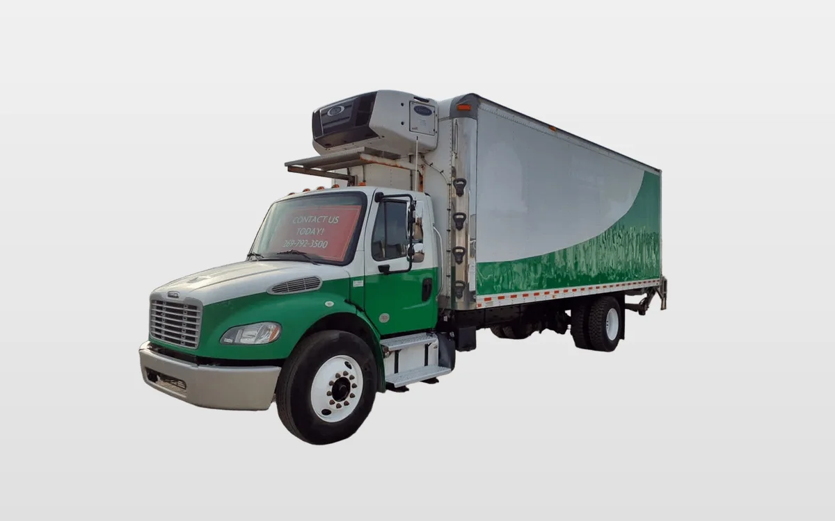 2020 Freightliner M2 106 - image 1