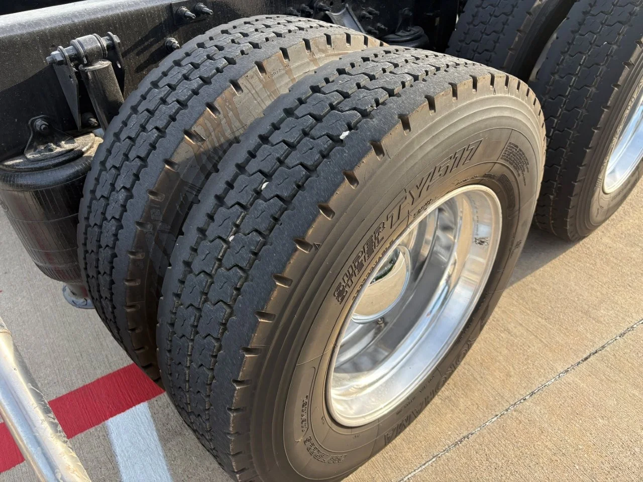2023 Mack Anthem in TX — photo 14