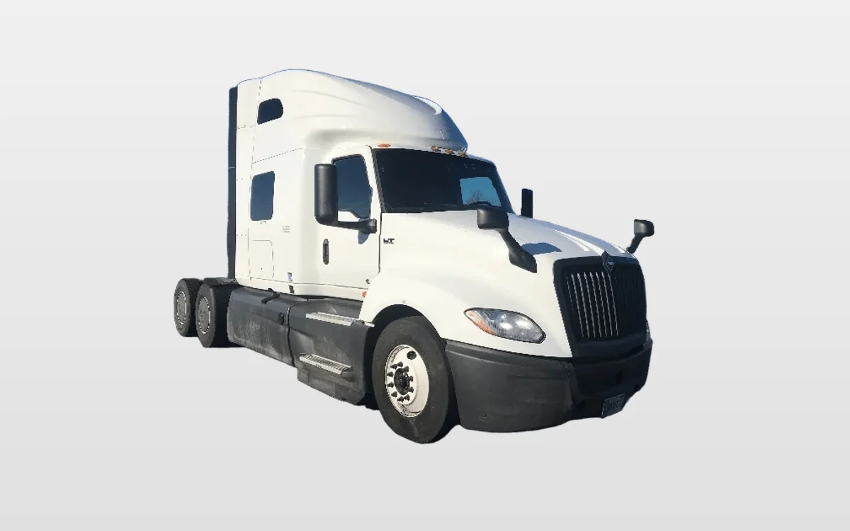 2023 International LT - image 1