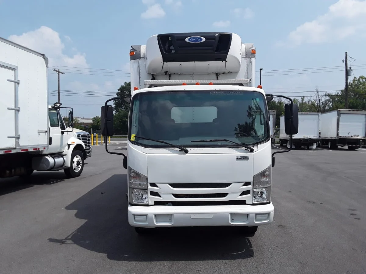 2018 Isuzu NPR - image 7