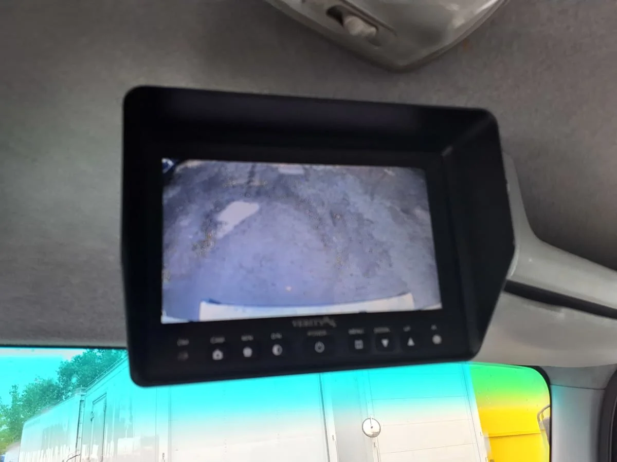 2019 Isuzu NQR - image 15