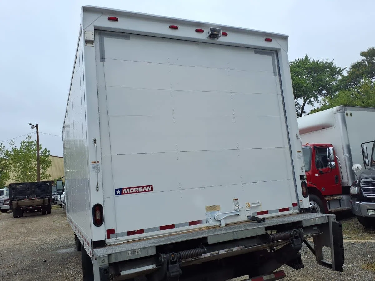 2019 Isuzu NQR in Bensalem, PA — photo 5